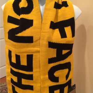 The North face double sided winter scarf